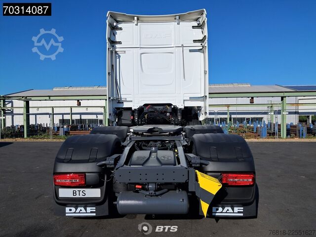 Τυπική μονάδα τράκτορα DAF XG 530 6X2 FTG - MX + Navi + VA 8t Parabel