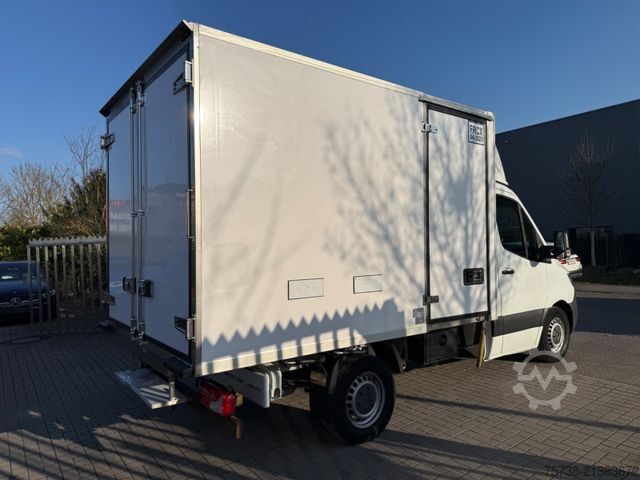 Autoutilitară frigorifică MERCEDES-BENZ Sprinter 316 CDI Kühlkoffer/Automatik/Klima/MBUX