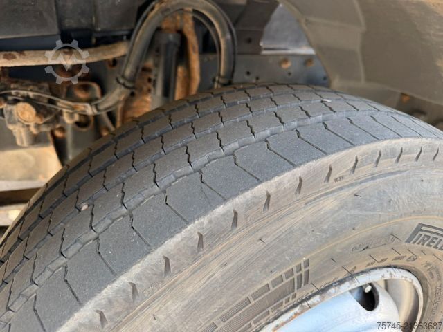 Autoutilitară basculantă trilaterală MERCEDES-BENZ ATEGO 815 * MEILLER KIPPER * WENIG KM *  1. HAND