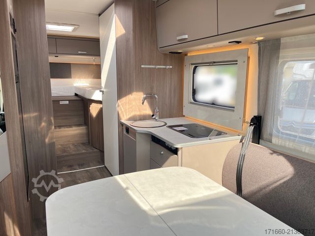 Autorulotă semi-integrată CARADO pro+ T 457 AUTOMATIK, SAT+TV, SAFETY, ßBOD.