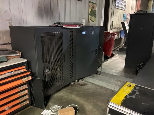 Stacionarna mašina Heidelberg Speedmaster Anicolor SM52-5
