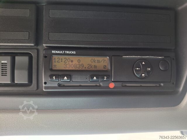 Kamion sa ravnom platformom i ceradom RENAULT D12-240 - E6