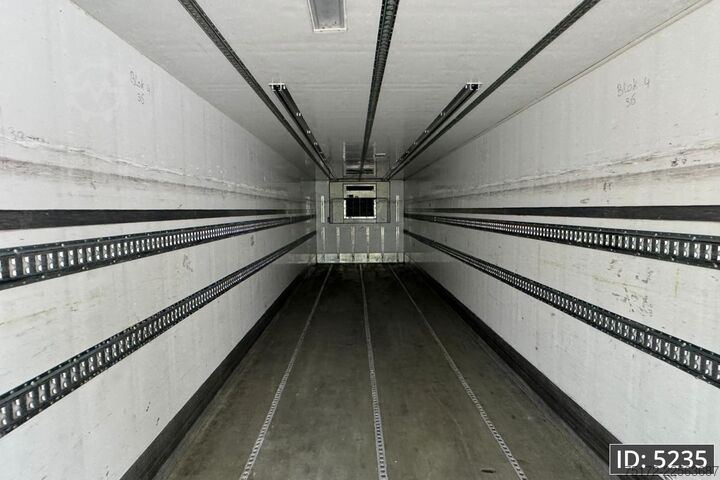 Refrigerated/frozen transport Van Eck UT-2BI / 2 Axle / DHOLLANDIA