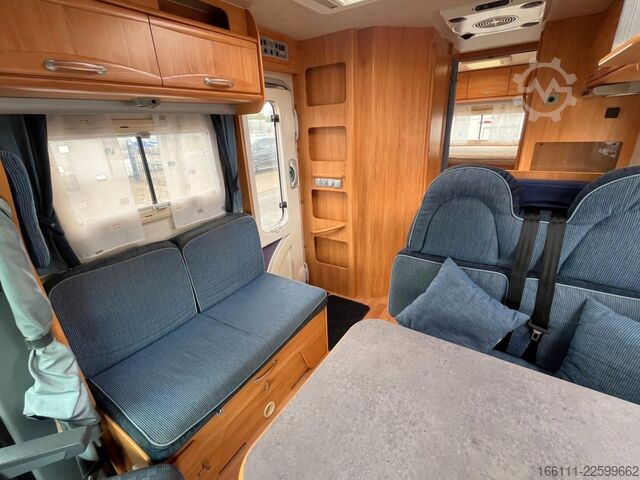 Autorulotă semi-integrată ADRIA 670 SP - Festbett - Garage - 2 x Klima