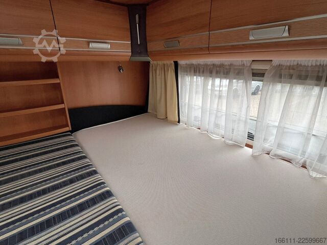 Autorulotă semi-integrată DETHLEFFS T 6611 - Einzelbetten -  - Klima -
