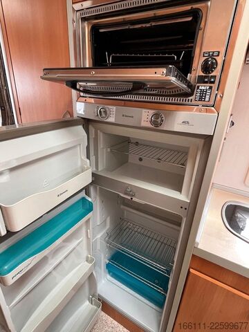 Autorulotă cu alcovă LAIKA Ecovip 9 - Festbett - - Solar - Klima