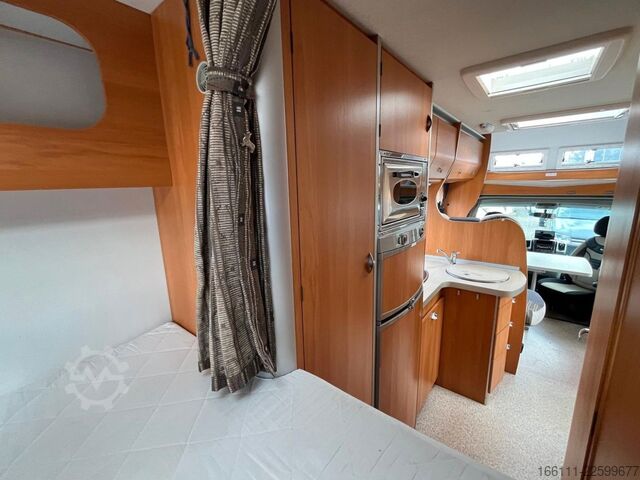 Autorulotă cu alcovă LAIKA Ecovip 9 - Festbett - - Solar - Klima