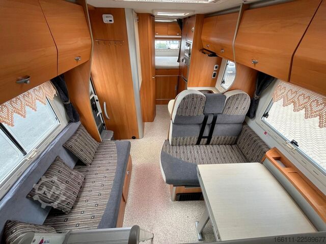 Autorulotă cu alcovă LAIKA Ecovip 9 - Festbett - - Solar - Klima