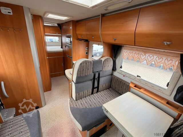Autorulotă cu alcovă LAIKA Ecovip 9 - Festbett - - Solar - Klima