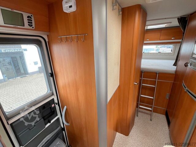 Autorulotă cu alcovă LAIKA Ecovip 9 - Festbett - - Solar - Klima