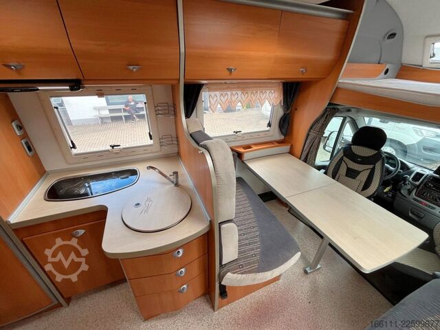 Autorulotă cu alcovă LAIKA Ecovip 9 - Festbett - - Solar - Klima