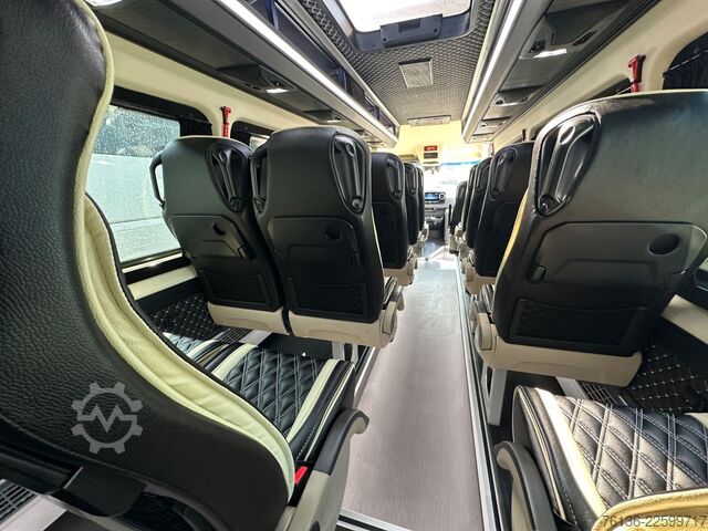 Microbuz MERCEDES-BENZ Sprinter 21 Sitzer VIP Klima el. Tür Heizung
