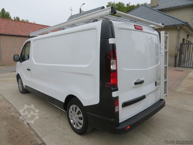 Van Renault Trafic