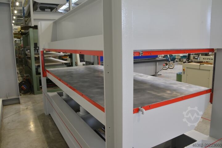 Prensa de chapa Manni PRASA DO FORNIRU 3000X1300