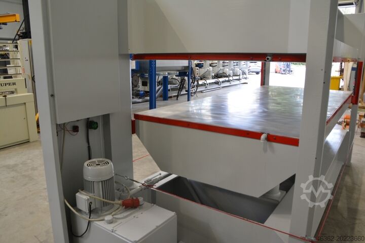 Prensa de chapa Manni PRASA DO FORNIRU 3000X1300