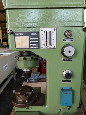 Remachadora giratoria DUNKES DNX 05