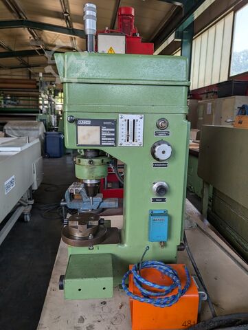 Tamburlu perçinleme makinesi DUNKES DNX 05