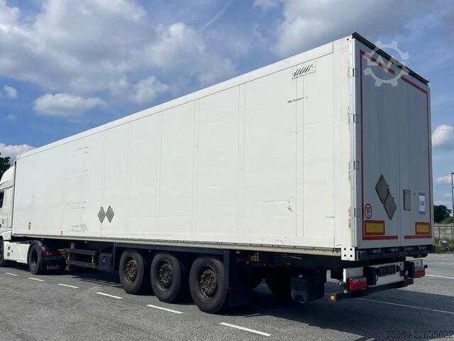 Kofer Schmitz Cargobull SAF AXLES, DISC BRAKES, VERY GOOD TIRES