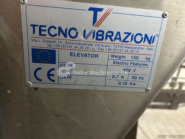Tetra Pak TBA 8 1000 L firkantet Tetra Pak TBA 8 ( Tetra Brik Aseptic )