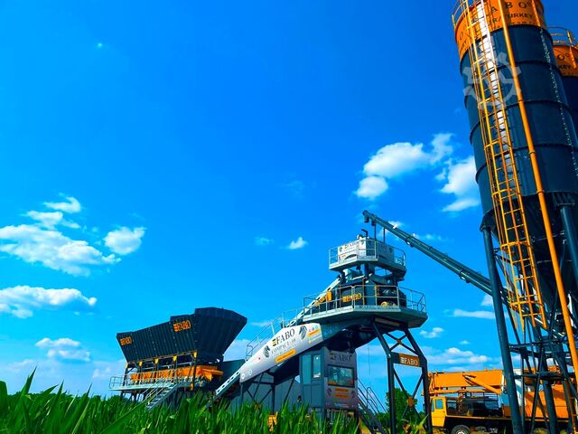 Helyhez kötött betonkeverő üzem FABO Concrete Plant 60 m³/h Compact Concrete Batching Plant