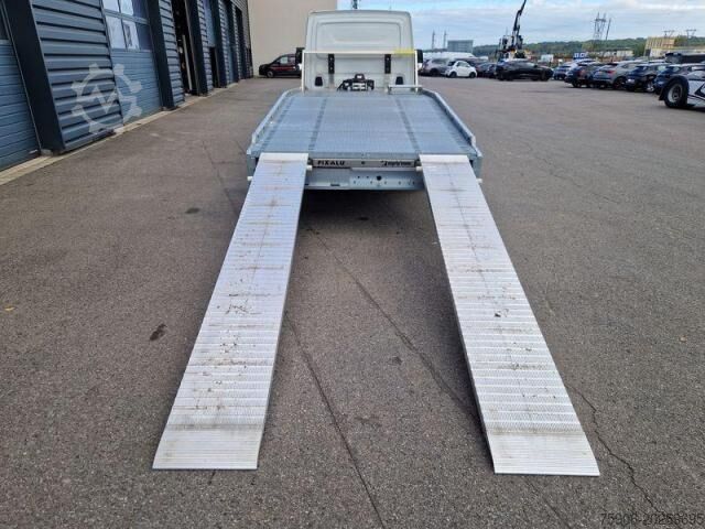 Fourgon Iveco Daily 35C16