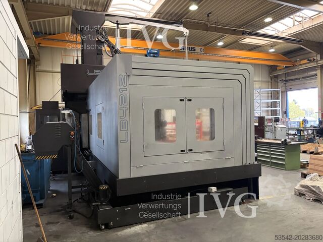 3-Achs-Portalbearbeitungszentrum WELE LB421Z (TOYODA)