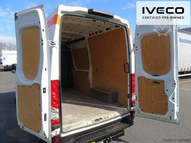 Dodávka s vysokou střechou IVECO 35S14V