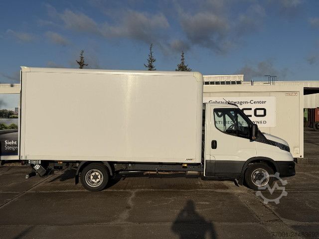 Skříňová dodávka IVECO 35C16H Klima, Radio, Garantie