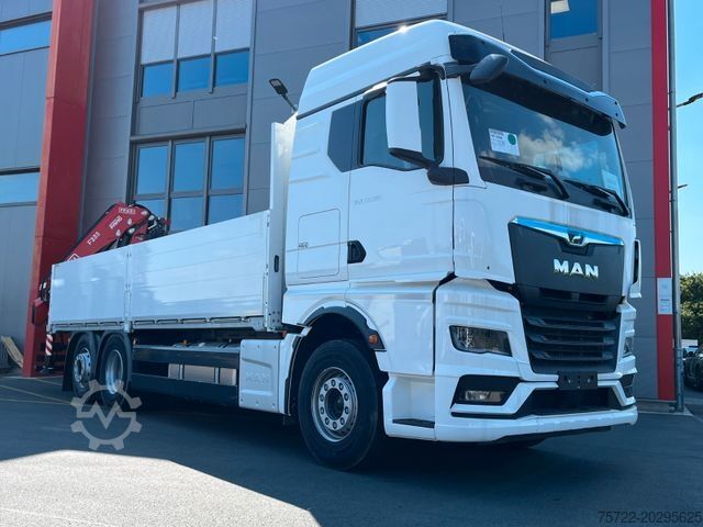 Düz kasa kamyon MAN TGX 26.520 BL 6x2-4 KRAN FASSI SOFORT VERFÜGBAR!