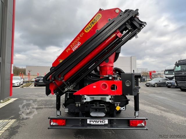 Grua montada em camião IVECO S-WAY 490/BAUSTOFF/KRAN PALFINGER ODER FASSI
