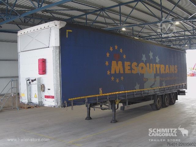Öppen semitrailer med kapell Schmitz Cargobull Semiremolque Lona Mega