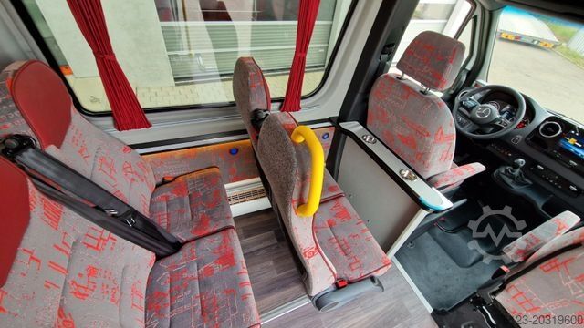 Minibus MERCEDES-BENZ 515 Sprinter 22 Schlafsessel Lagerfahrzeug Stock