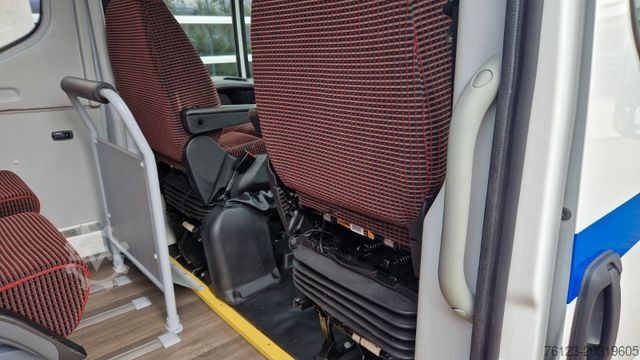 Minibus IVECO Daily C35 M1 9 Sitzer sauberes Fahrzeug