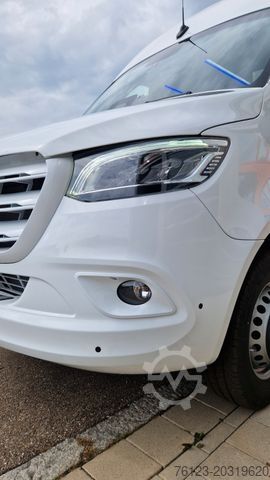 Minibus MERCEDES-BENZ 30 Sitzer Schulbus Transferbus 519 Stock