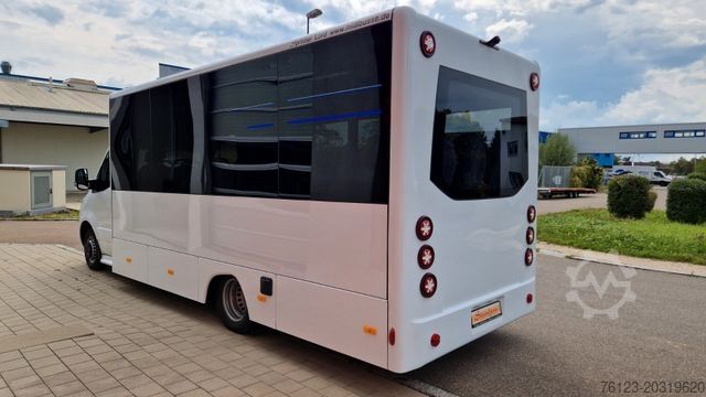 Minibus MERCEDES-BENZ 30 Sitzer Schulbus Transferbus 519 Stock