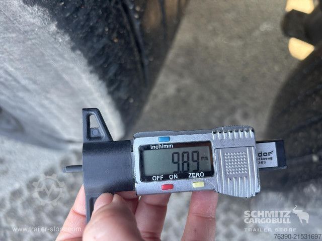 Open semitrailer with tarp Schmitz Cargobull Semitrailer Curtainsider Standard