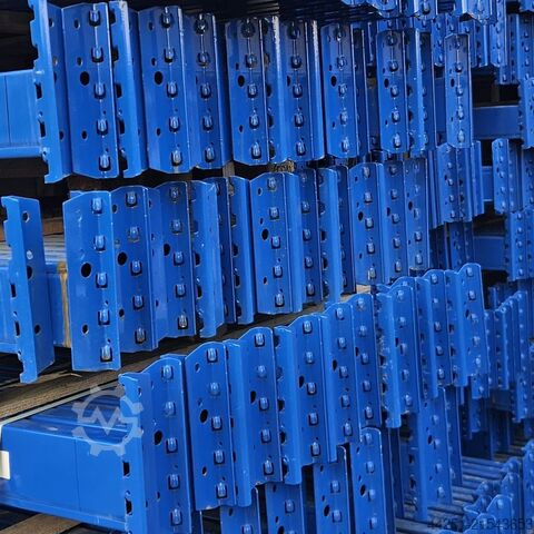 Pallereol, tilbygningsfelt 3,6 m, højde 10,3 m. Nagy PB-80