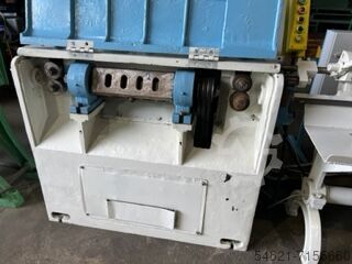 Máquina de endireitar e cortar ASCO VIDAK IŽ 3