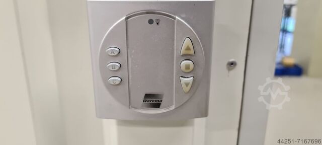 Cenné zboží Uzamykatelný depot  