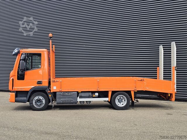 Bergingsvoertuig Iveco 8-160L OPRIJ / MACHINE TRANSPORT