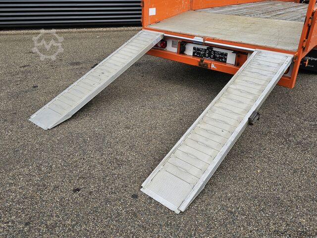 Bergingsvoertuig Iveco 8-160L OPRIJ / MACHINE TRANSPORT