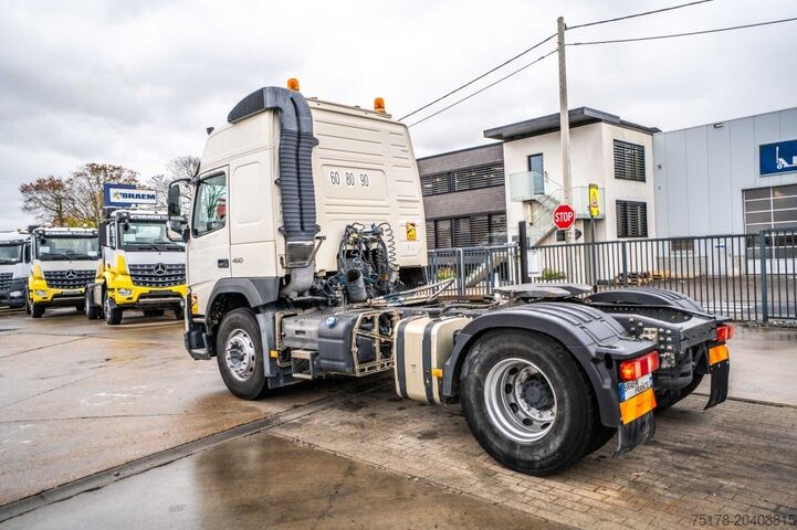 Standard tractor VOLVO FMX 460 GLOBE + HYDR