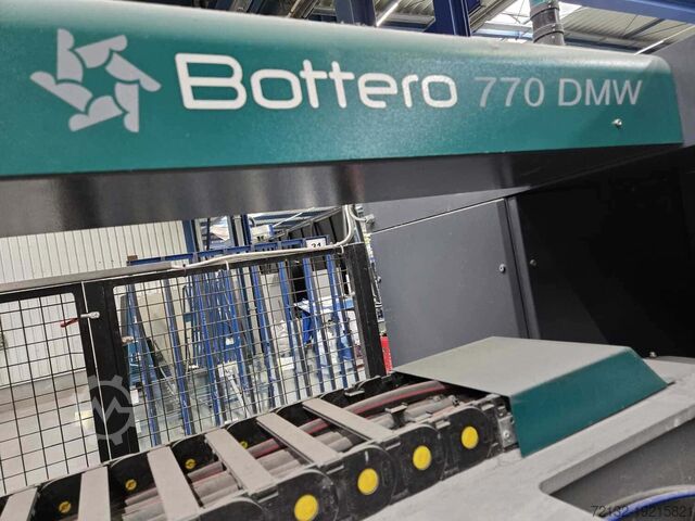 Machine de perçage et de fraisage Bottero Discovery 770 DMW