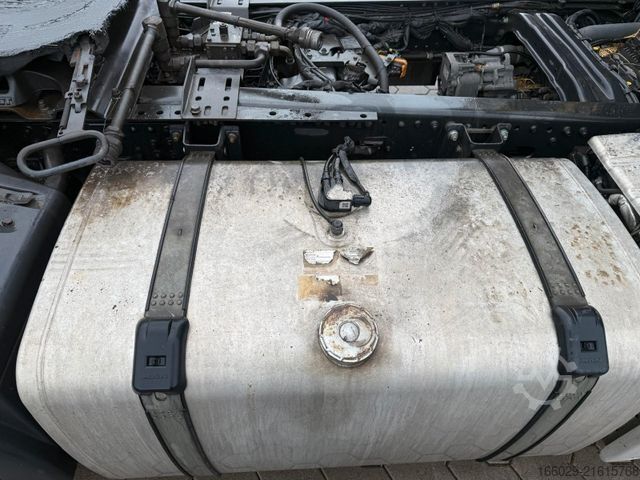 Standard tractor unit MAN TGX 18.510 mit Hydraulik