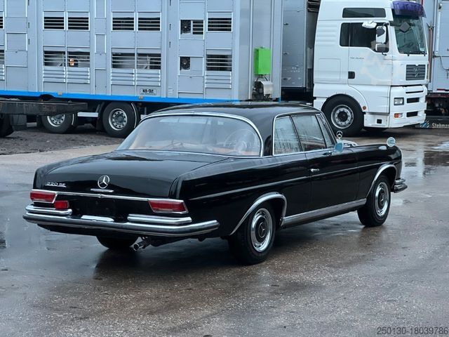 Fourgon MERCEDES-BENZ 220 SEB/C Coupe