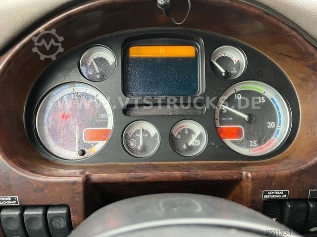 Tipper truck GINAF X 5250 TS-5 10x6 Euro 5 Kipper