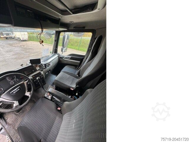Autospecială de gunoi MAN 26.340 TGM 6x2 Zöller