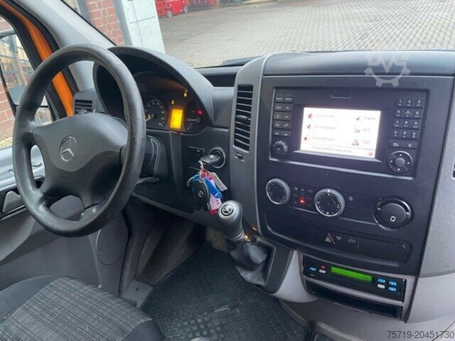 Furgão basculante Mercedes-Benz 316 4x2 Sprinter