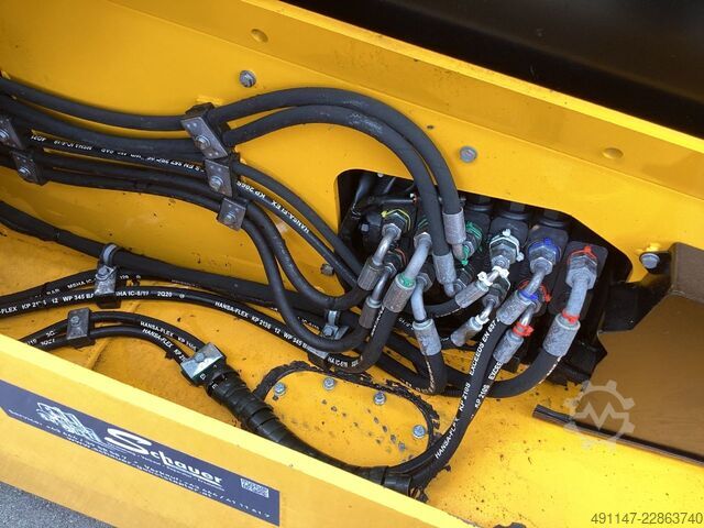 Teleszkópos kezelő JCB TLT35