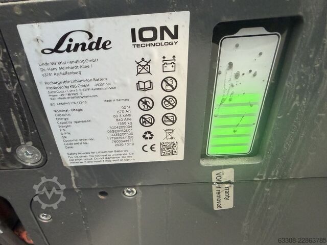 Electric 4-wheel forklift Linde E30H-01/600